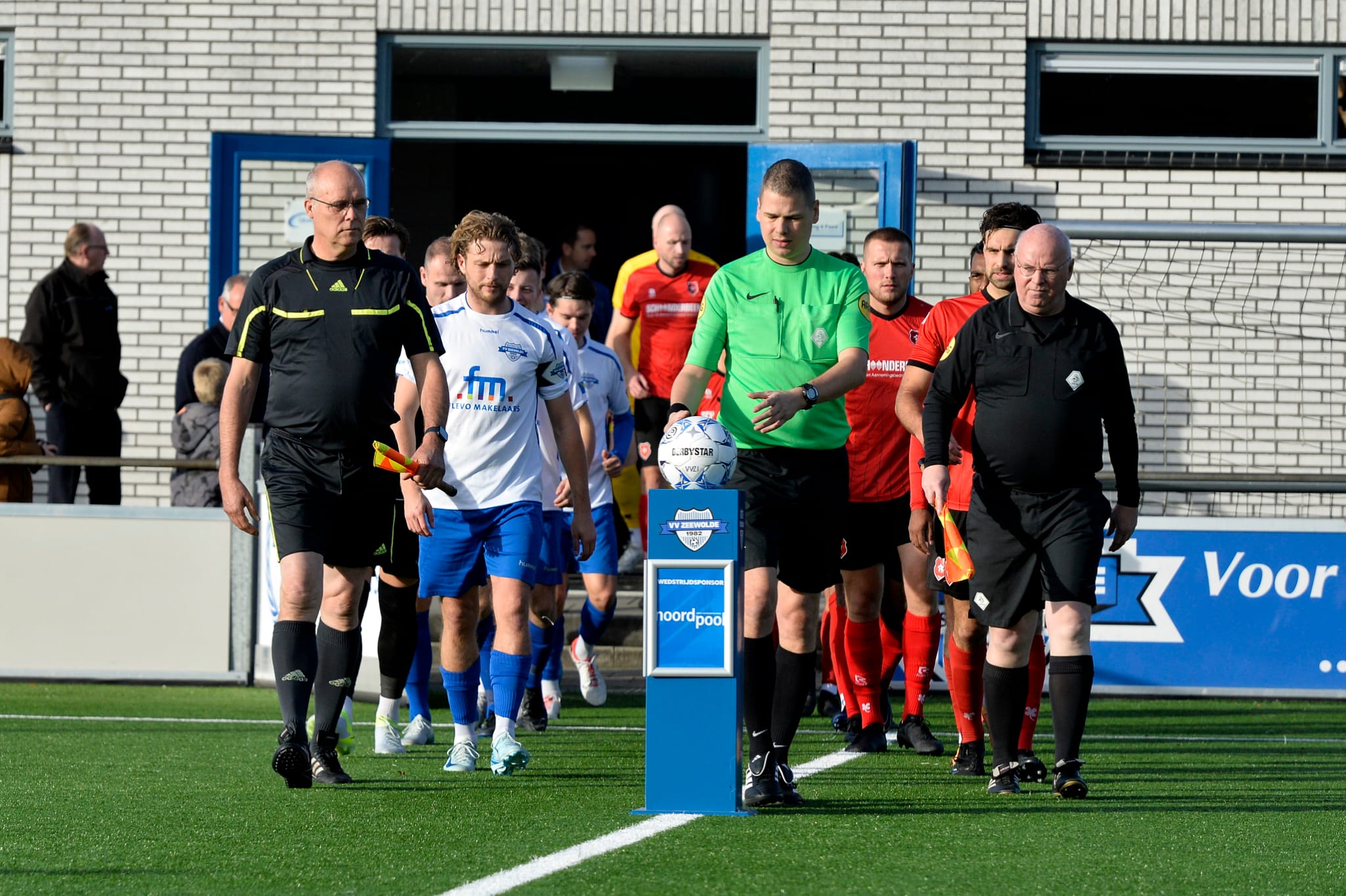 Opkomst VVZ1 en Roda'46