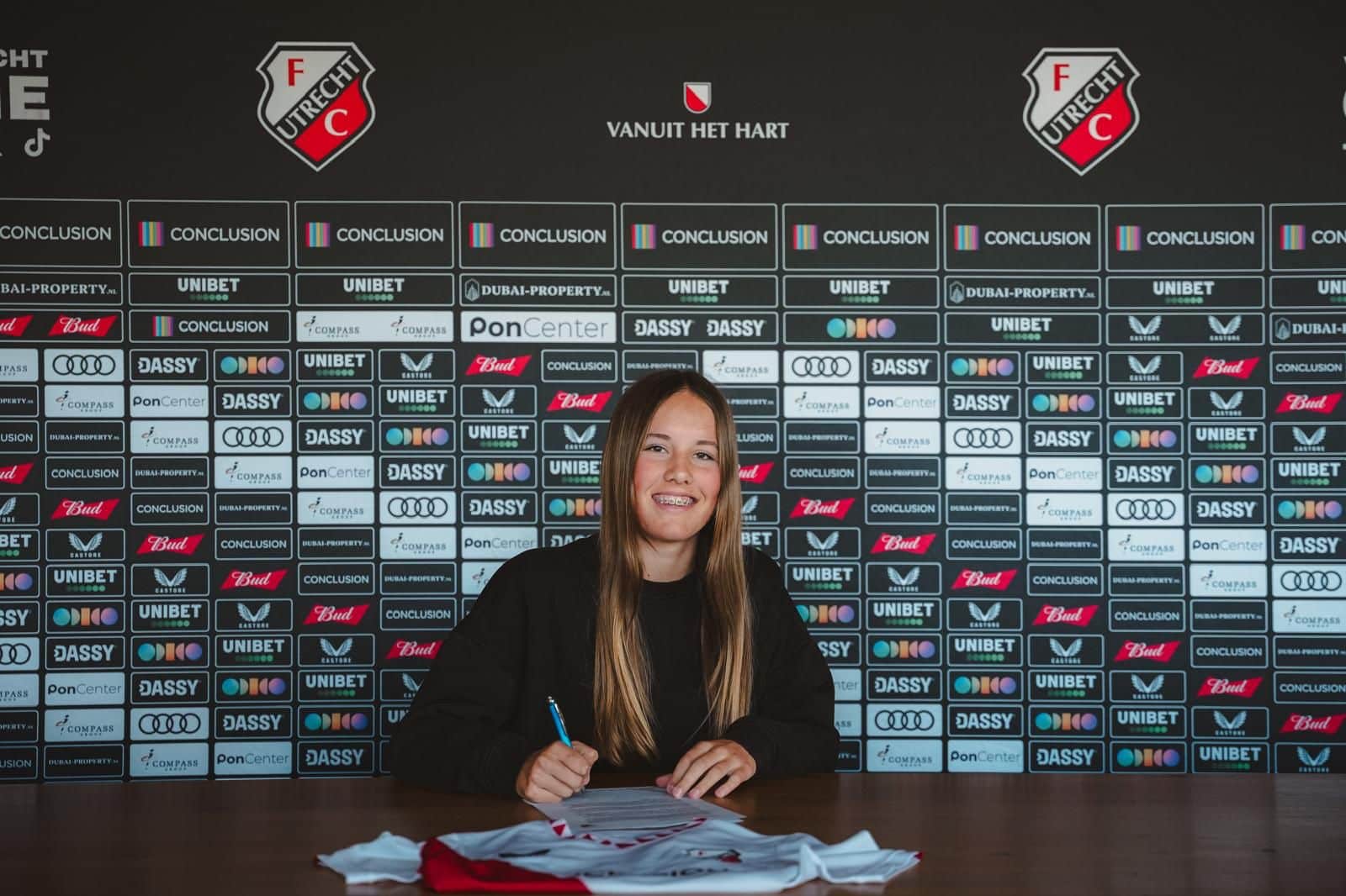 Noor Kamps, FC Utrecht, Meidenvoetbal, vrouwenvoetbal