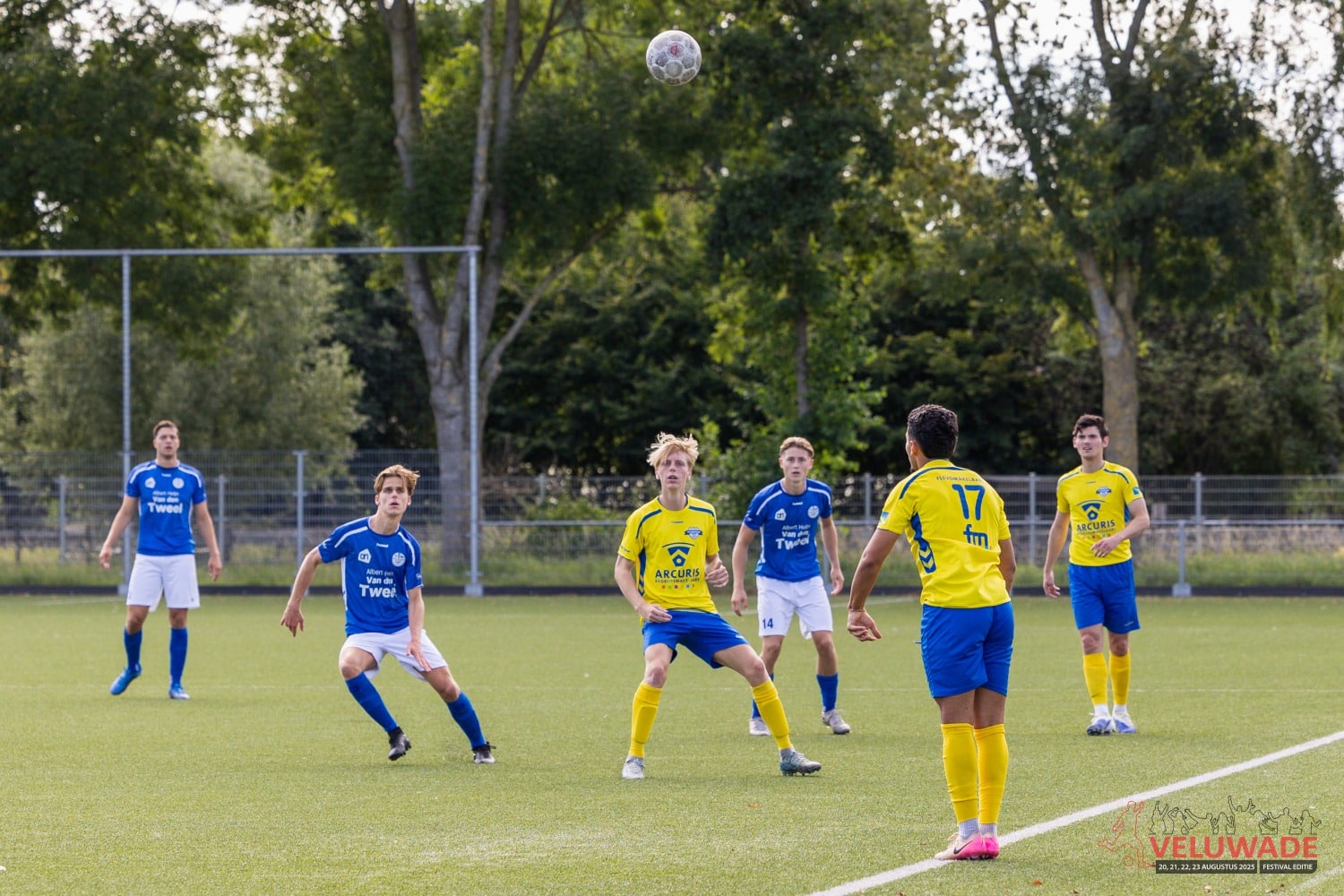 VV Zeewolde 1 actief op Veluwade-toernooi