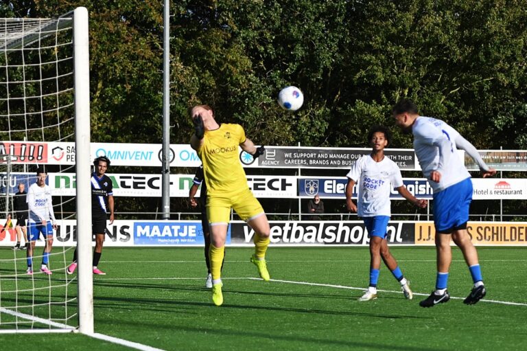 VV Zeewolde 1 KHC 1 | Uitslag 3-1